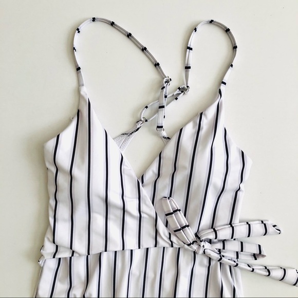 Cupshe Stay Strong White Swimsuit Wrap Front S - Picture 2 of 9